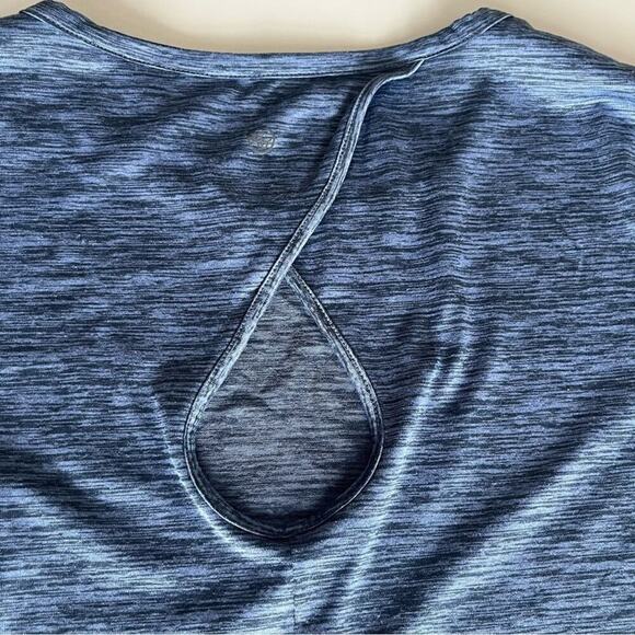 Eddie Bauer Freedry Performance Top Size Medium Long Sleeve Back Keyhole Yoga - Picture 6 of 10